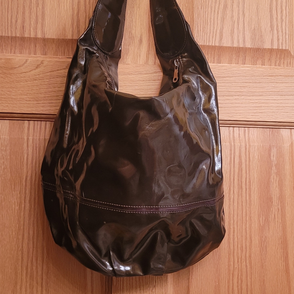 RARE Simply Vera Vera Wang Black and PURPLE PURSE Bag Womens